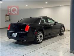 کرایسلەر 300